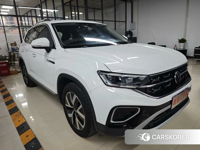 Volkswagen Tanyue 2023 Белый из Китая, фото 5