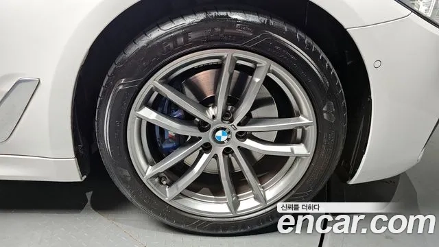 BMW 5 Series (G30) id 2952168 из Кореи 15