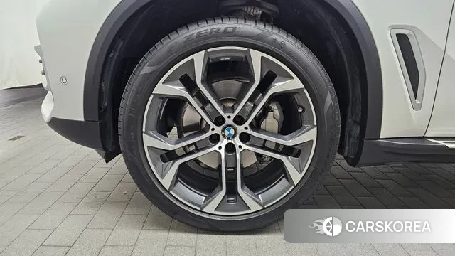 BMW X5 (G05) id 3529988 из Кореи 15