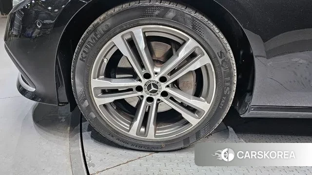 Mercedes-Benz E-Class W213 id 3640240 из Кореи 15