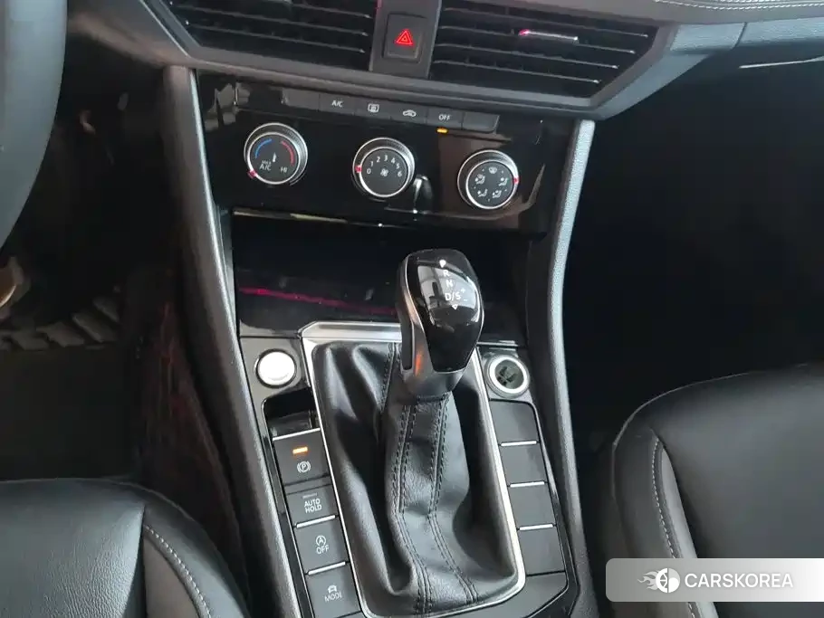 Volkswagen Sagitar id 4600776 из Китая 11