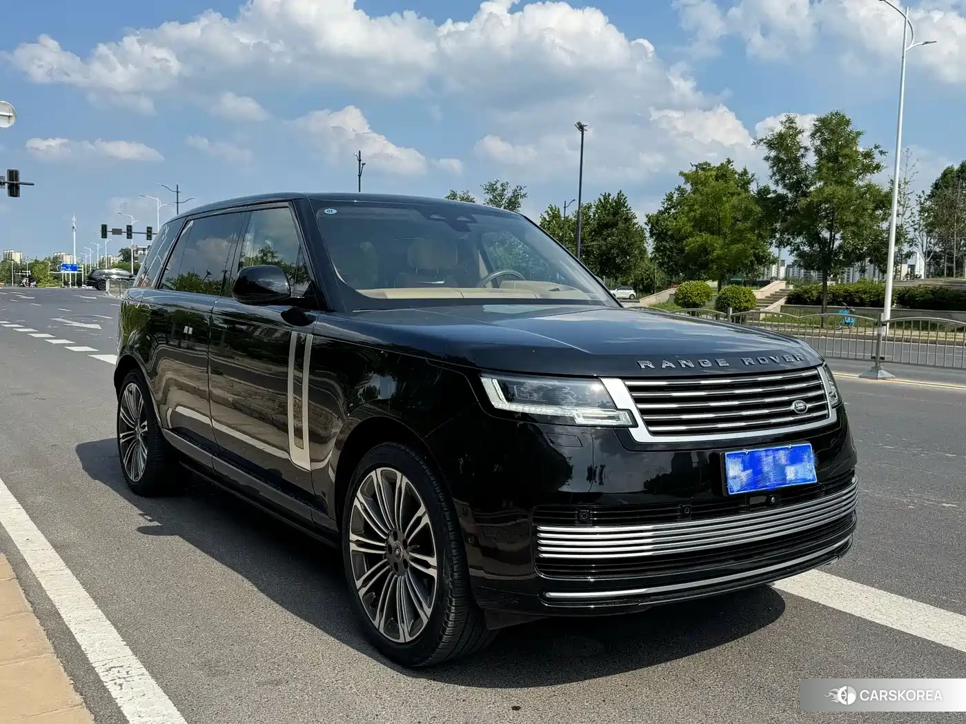 Land Rover Range Rover id 4576909 из Китая 7