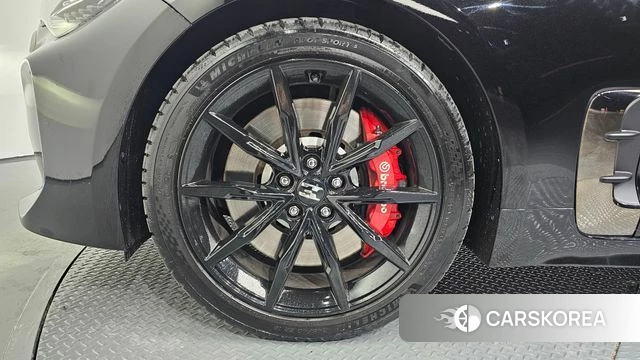 Kia Stinger id 3867249 из Кореи 15