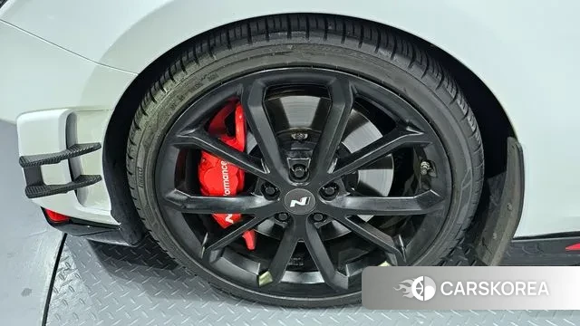 Hyundai Veloster (JS) id 3625970 из Кореи 15