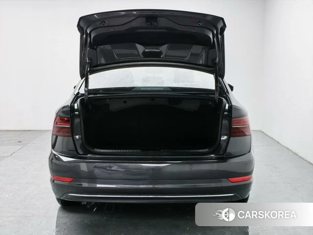 Volkswagen Sagitar id 4273116 из Китая 15