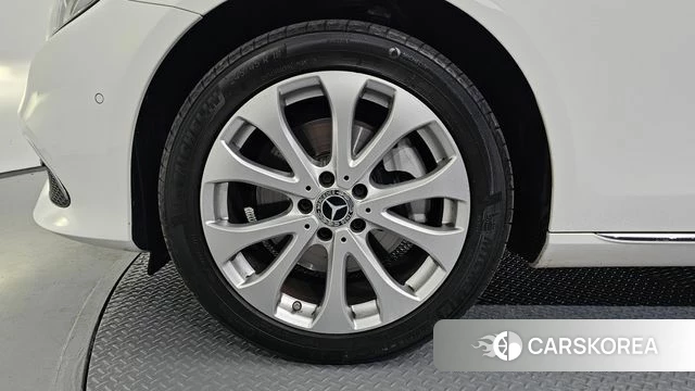 Mercedes-Benz E-Class W213 id 4490388 из Кореи 15