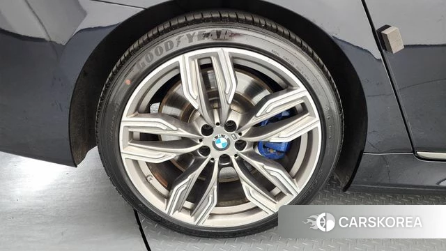 BMW 7 Series (G11) id 4318373 из Кореи 15