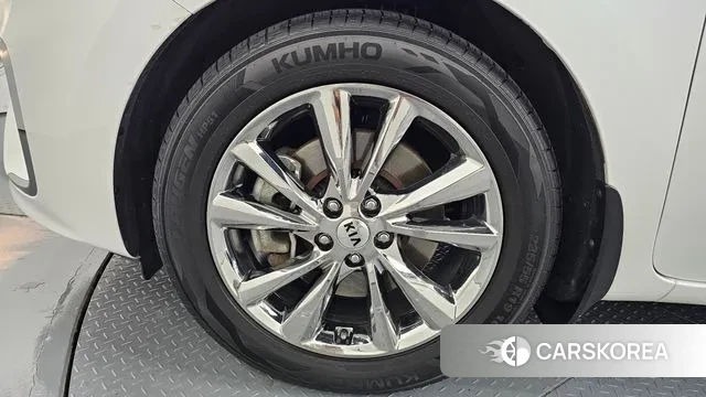 Kia The New Carnival id 3209472 из Кореи 15