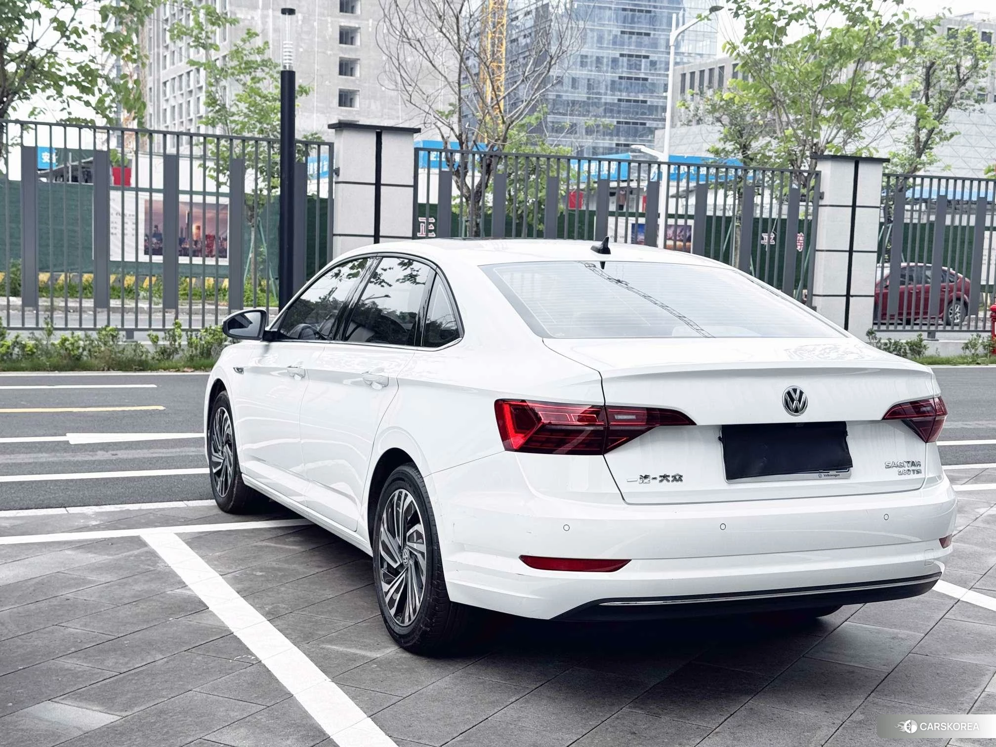 Volkswagen Sagitar id 4413212 из Китая 24
