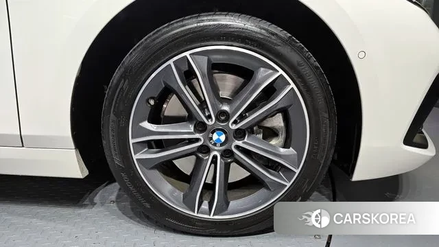 BMW 1 Series (F40) id 3777425 из Кореи 15