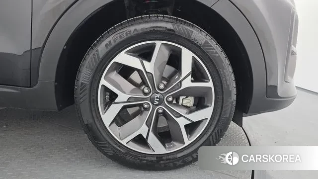 Kia Sportage The Bold id 3703474 из Кореи 15