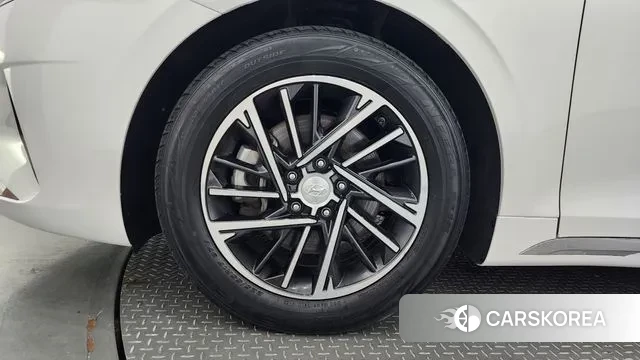 Hyundai The New Grandeur IG id 2970382 из Кореи 15