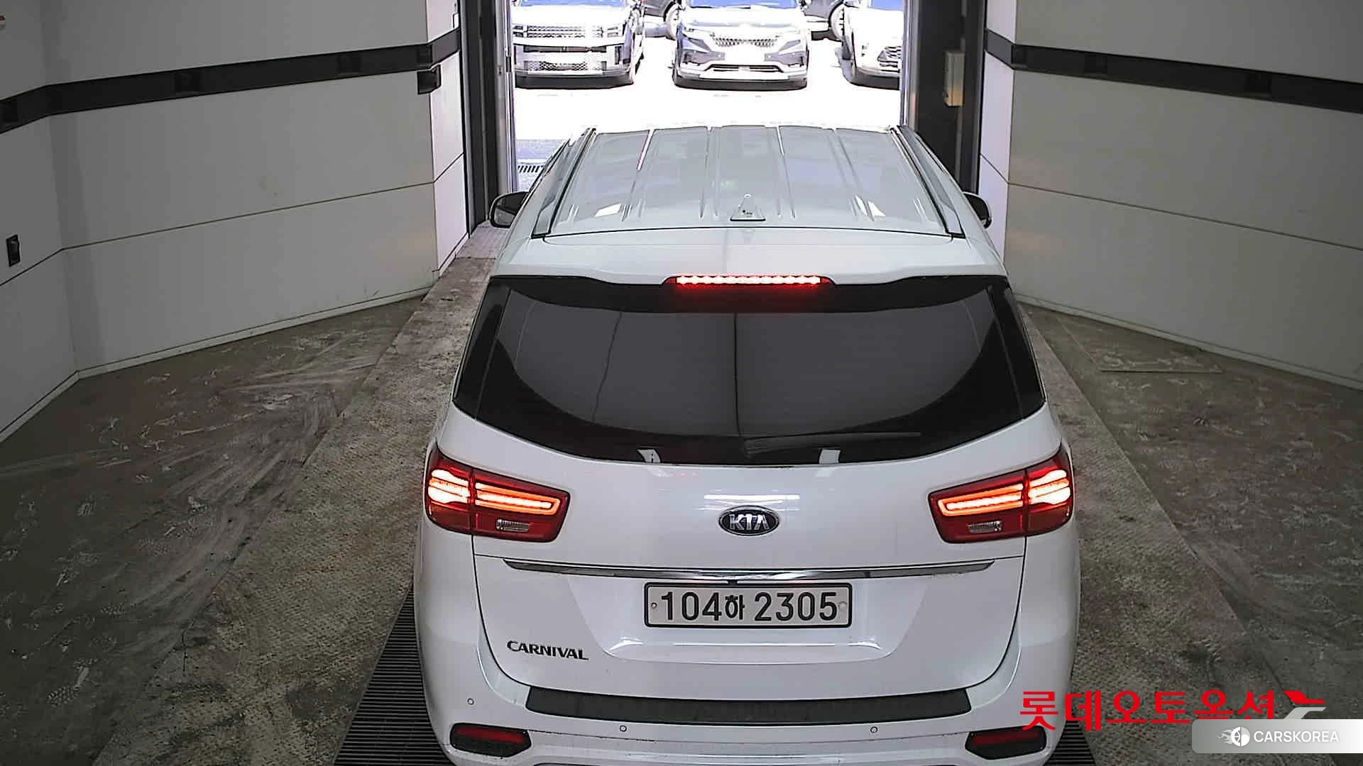 Kia Carnival id 3869441 из Кореи 33