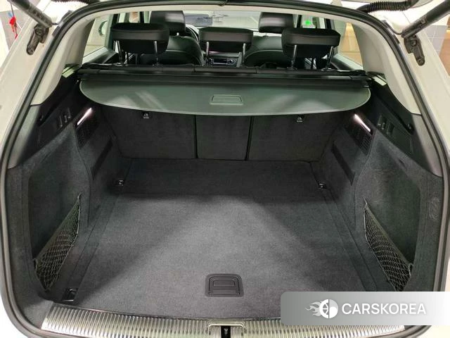 Audi Q5L id 4263812 из Китая 12
