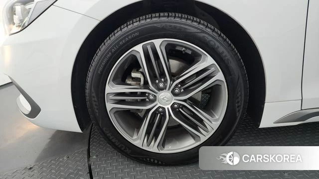 Hyundai Grandeur IG id 4188332 из Кореи 28