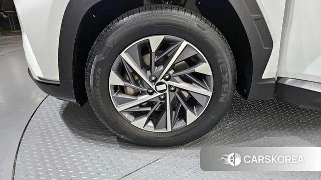 Hyundai Tucson (NX4) id 3685153 из Кореи 15