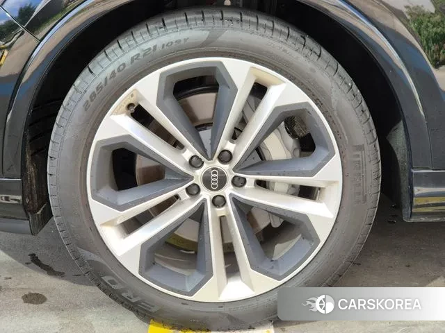 Audi Q7 (4M) id 3294512 из Кореи 11