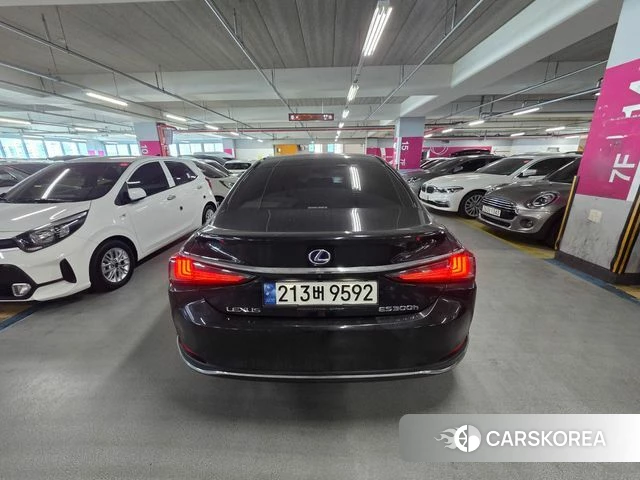 Lexus ES300h 7th generation id 3877898 из Кореи 12