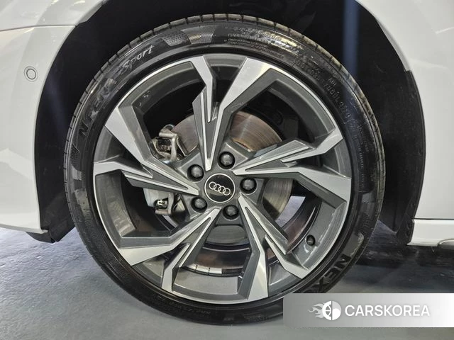 Audi A3 (8Y) id 4354144 из Кореи 15