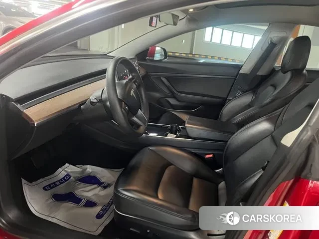 Tesla Model 3 id 3669181 из Кореи 10