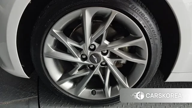 Genesis The New G70 id 3539432 из Кореи 15