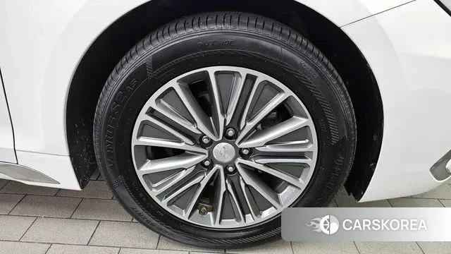 Hyundai Grandeur IG Hybrid id 3275232 из Кореи 15