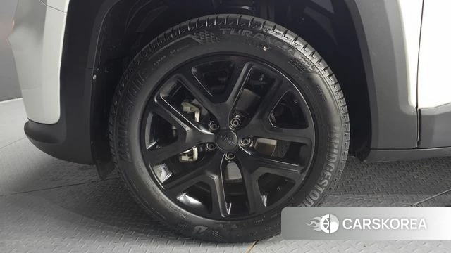 Jeep Renegade id 3903414 из Кореи 15