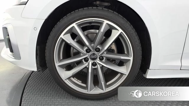 Audi A5 (F5) id 4762357 из Кореи 31