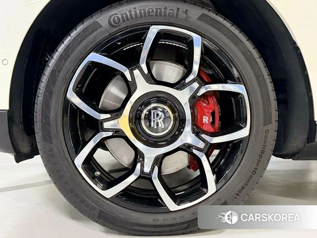 Rolls-Royce Cullinan id 3859482 из Кореи 15