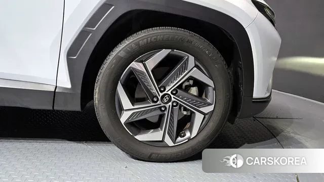 Hyundai Tucson (NX4) id 3611733 из Кореи 15