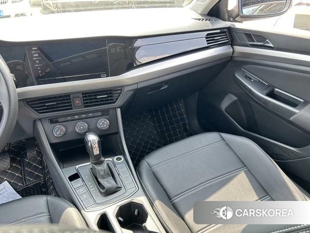 Volkswagen Bora 2021 Белый из Китая, фото 5