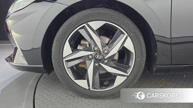 Hyundai Avante Hybrid (CN7) id 4625385 из Кореи 25