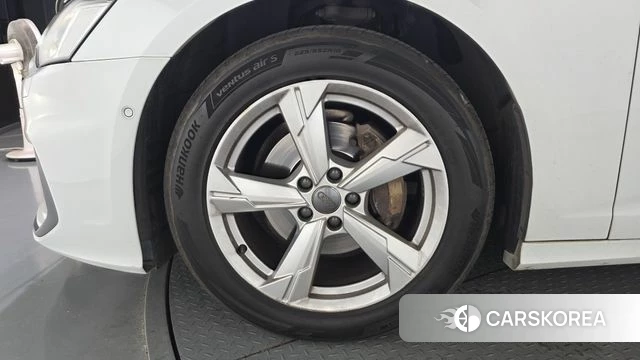 Audi A6 (C8) id 4581289 из Кореи 15