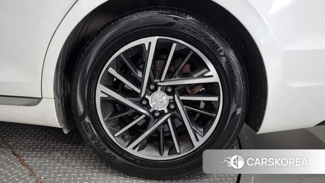 Hyundai The New Grandeur IG id 3128477 из Кореи 15