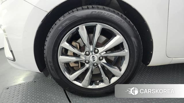 Kia The New Carnival id 4203910 из Кореи 15