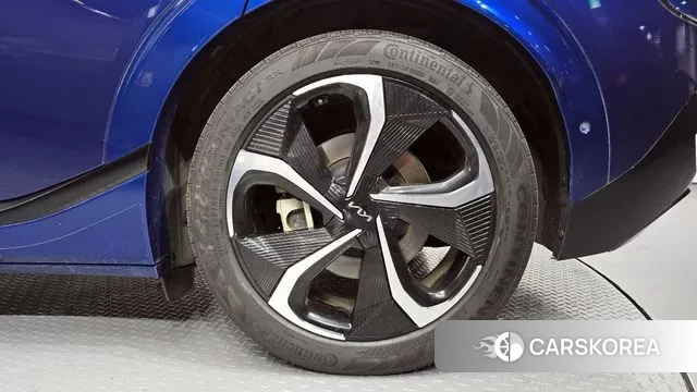 Kia EV6 id 3478387 из Кореи 15