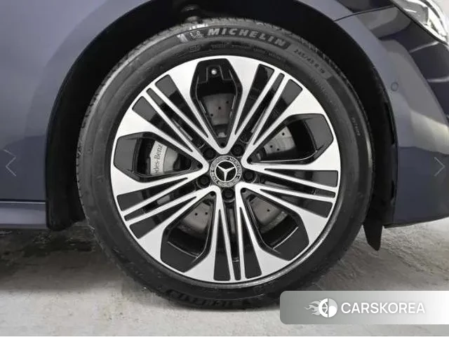 Mercedes-Benz E-Class W214 id 3486969 из Кореи 15