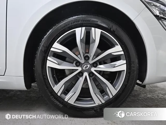 Renault Korea (Samsung) The New SM6 id 3713272 из Кореи 15