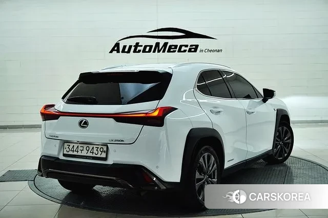 Lexus UX250h id 3777973 из Кореи 15