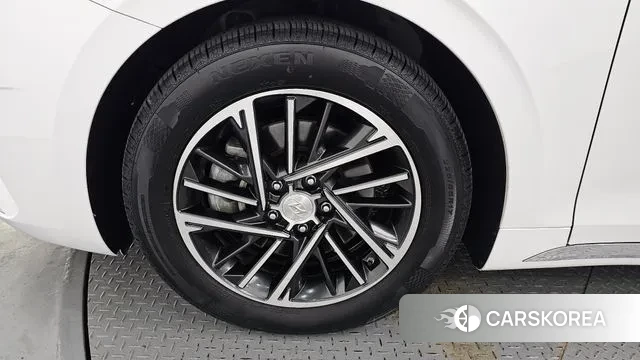 Hyundai The New Grandeur IG id 3788685 из Кореи 15