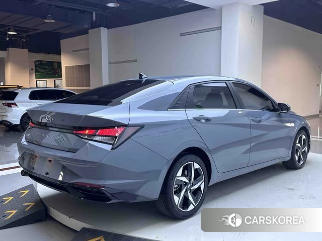 Hyundai Elantra id 4255752 из Китая 17