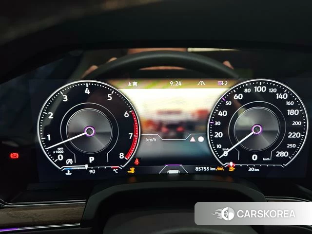 Volkswagen Touareg id 4254220 из Китая 14