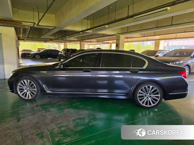 BMW 7 Series (G11) id 4294949 из Кореи 15