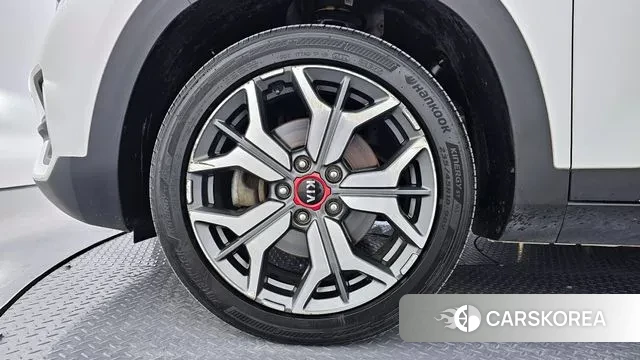 Kia Seltos id 3106720 из Кореи 15