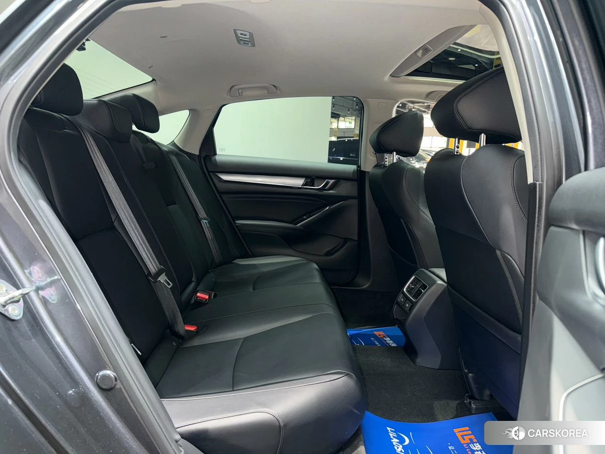 Honda Accord id 4420368 из Китая 29