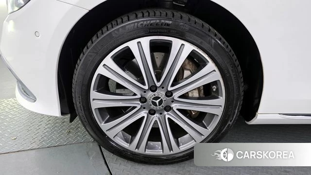 Mercedes-Benz E-Class W213 id 3884541 из Кореи 15