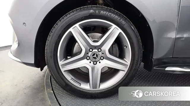 Mercedes-Benz GLE - Class W166 id 3766598 из Кореи 15