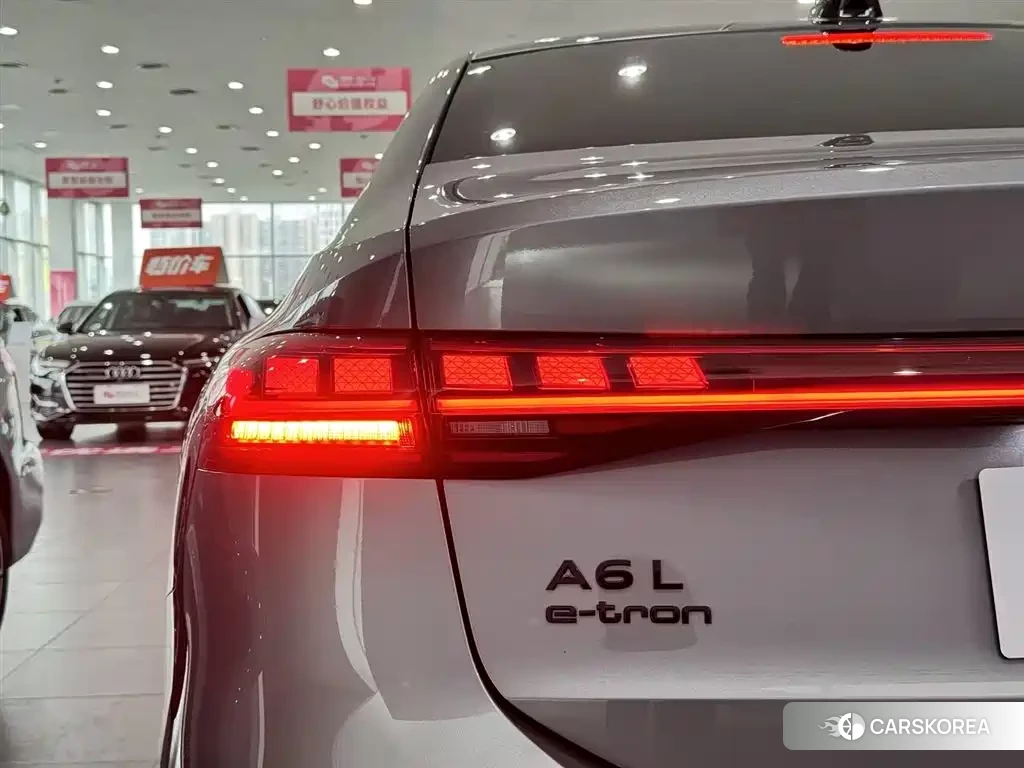 Audi A6L e-tron id 4538840 из Китая 19