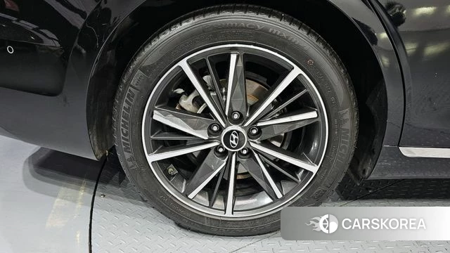 Hyundai The New Grandeur IG id 4316139 из Кореи 30