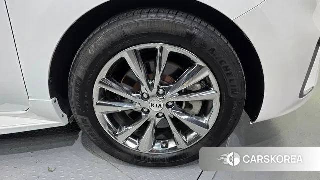 Kia The New Carnival id 3029068 из Кореи 15